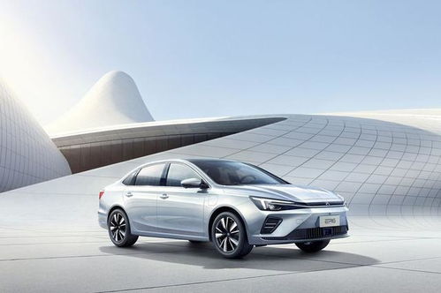 榮威R ER6上市 全新Logo加持，16.28萬起售是否值得入手？